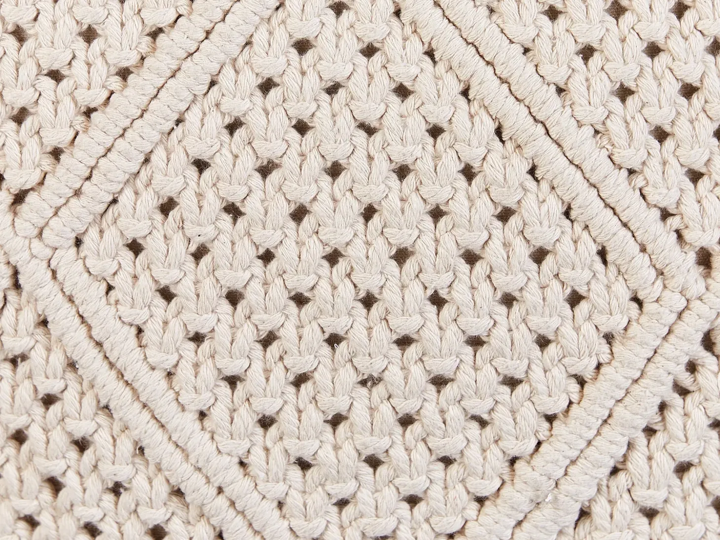Sæt af 2 pyntepuder BESHAM Bomuld 45 x 45 cm Lys Beige Geometrisk mønster
