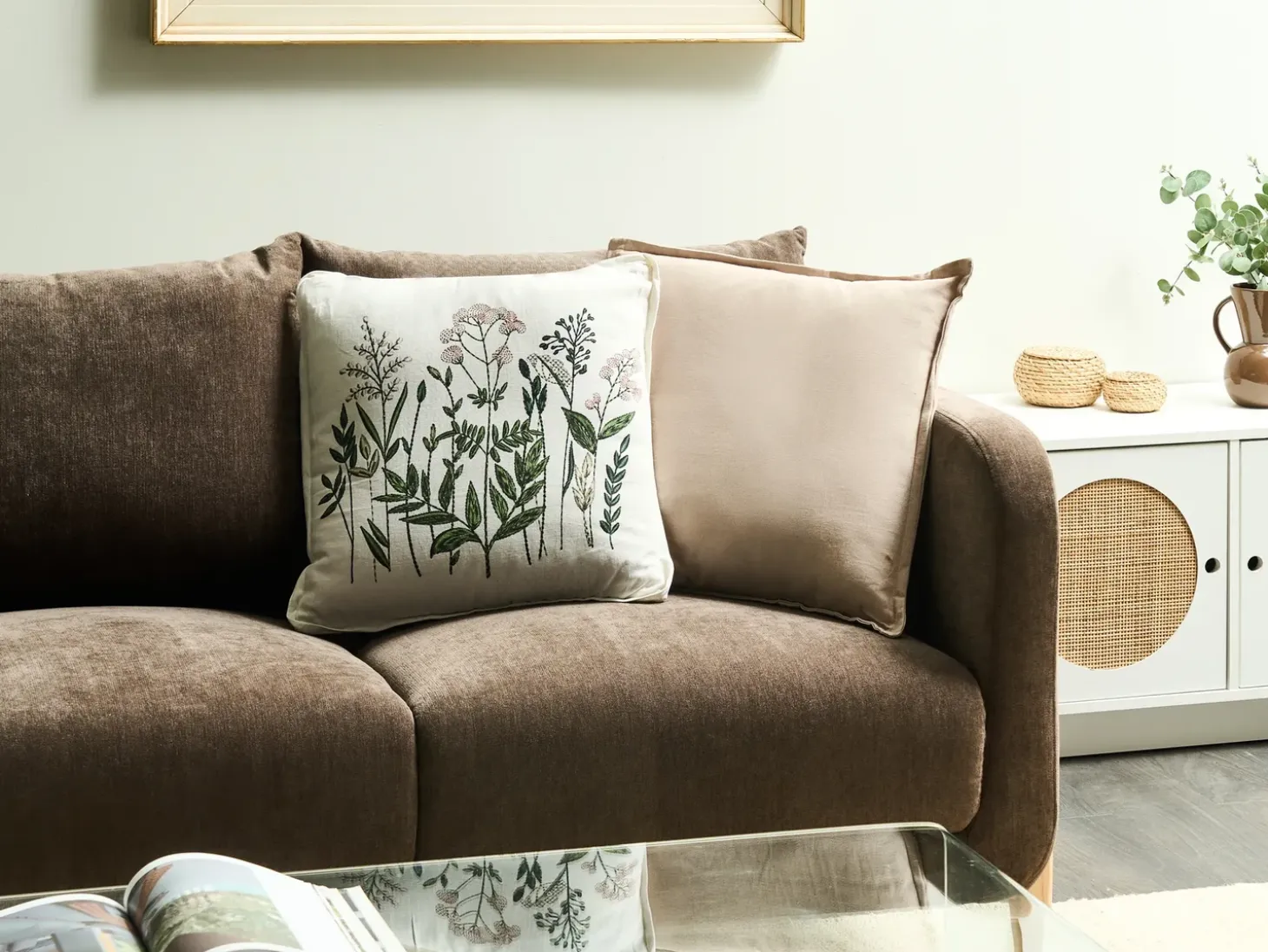 Sæt af 2 pyntepuder FERNA Bomuld 45 x 45 cm Hvid/beige Blomstermønster