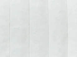 Sæt af 2 pyntepuder RAKYA Kunstig pels 45 x 45 cm Hvid Stribet mønster