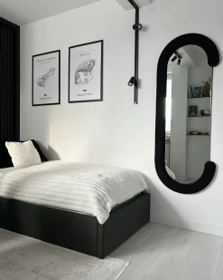 Sæt af 2 pyntepuder RAKYA Kunstig pels 45 x 45 cm Lys Beige Stribet mønster