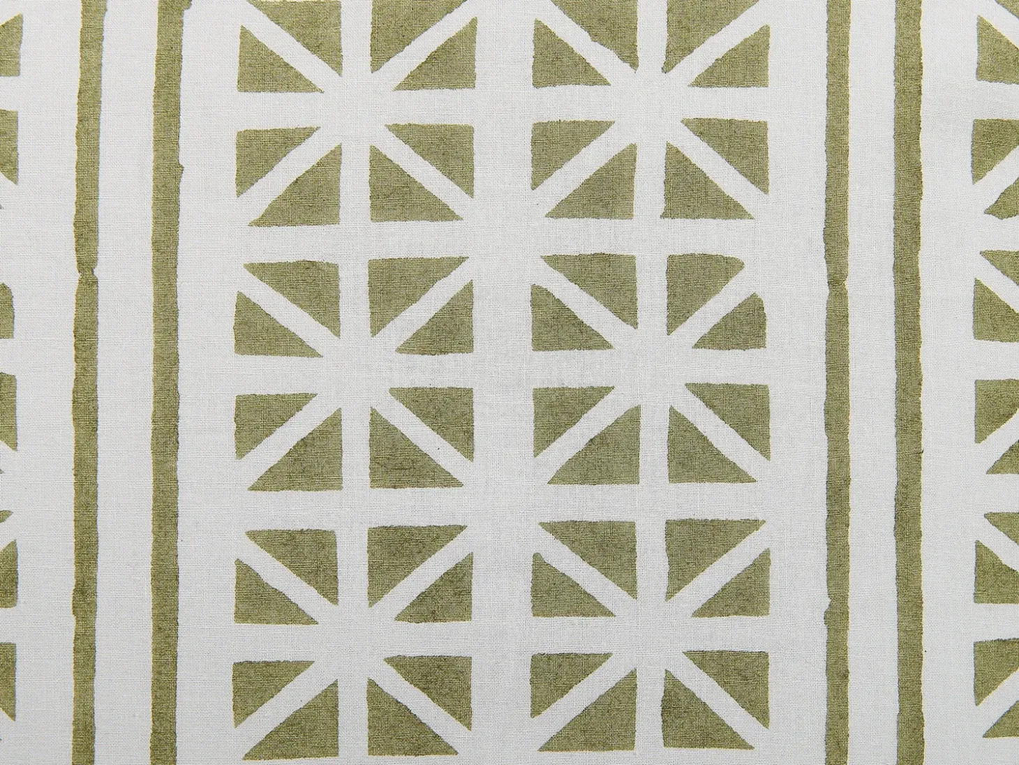 Sæt af 2 pyntepuder SYRINGA Bomuld 45 x 45 cm Grøn Geometrisk mønster