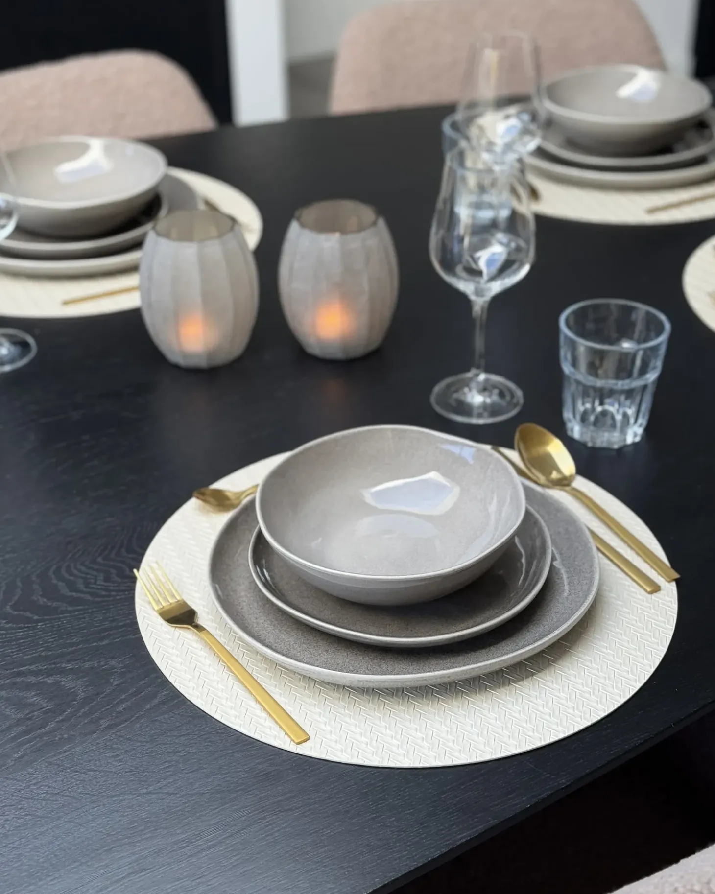 Sæt med 4 middagstallerkener COSTMARY Stentøj Grå