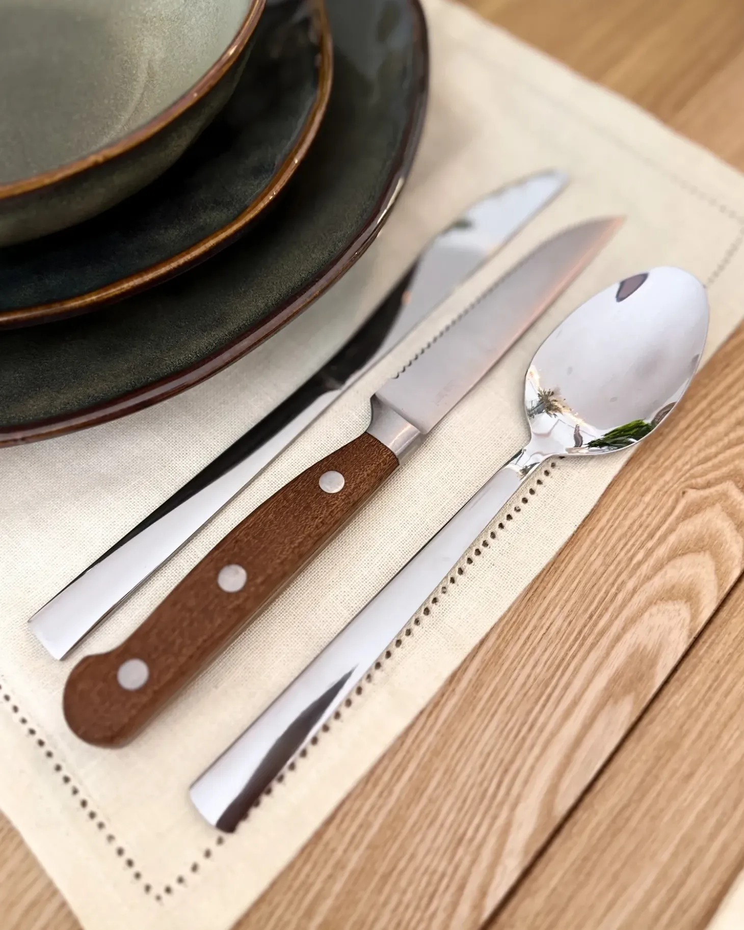 Sæt med 6 steakknive NAGANO Brun
