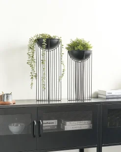 Sæt af 2 forhøjede plantekrukker FICARIA Metal 22 cm Sort