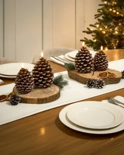Sæt af 4 LED-stearinlys IVRESSE Fyrretræskogle 15/12 cm Brun