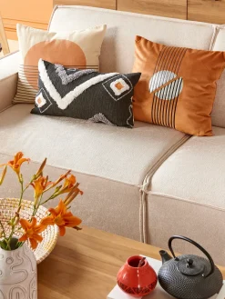 Sæt af 2 pyntepuder CEROPEGIA Velour 45 x 45 cm Orange Geometrisk mønster