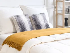 Sæt af 2 pyntepuder HORDEUM Kunstig pels 45 x 45 cm Grå Stribet mønster