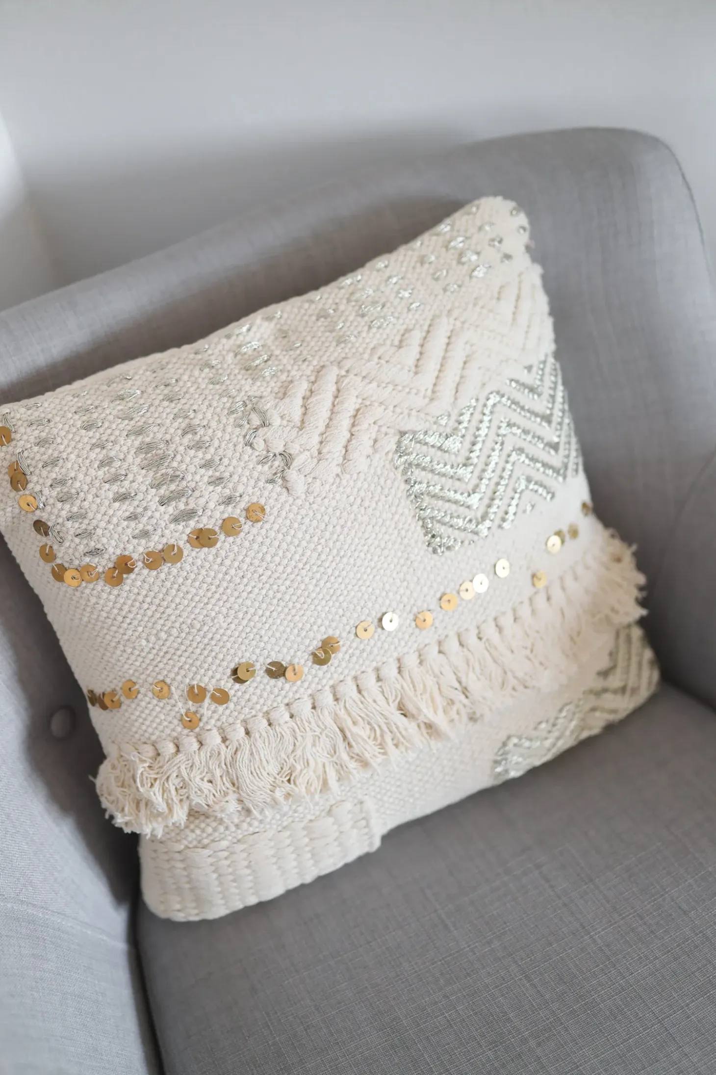 Sæt af 2 pyntepuder VAYALI Bomuld 45 x 45 cm Beige Stribet mønster