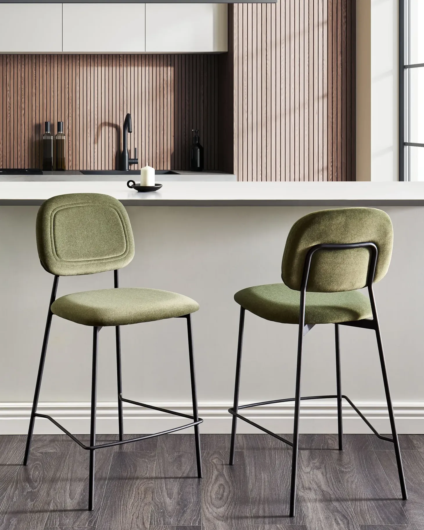 Sæt med 2 barstole DUETTE Velour Olivengrøn