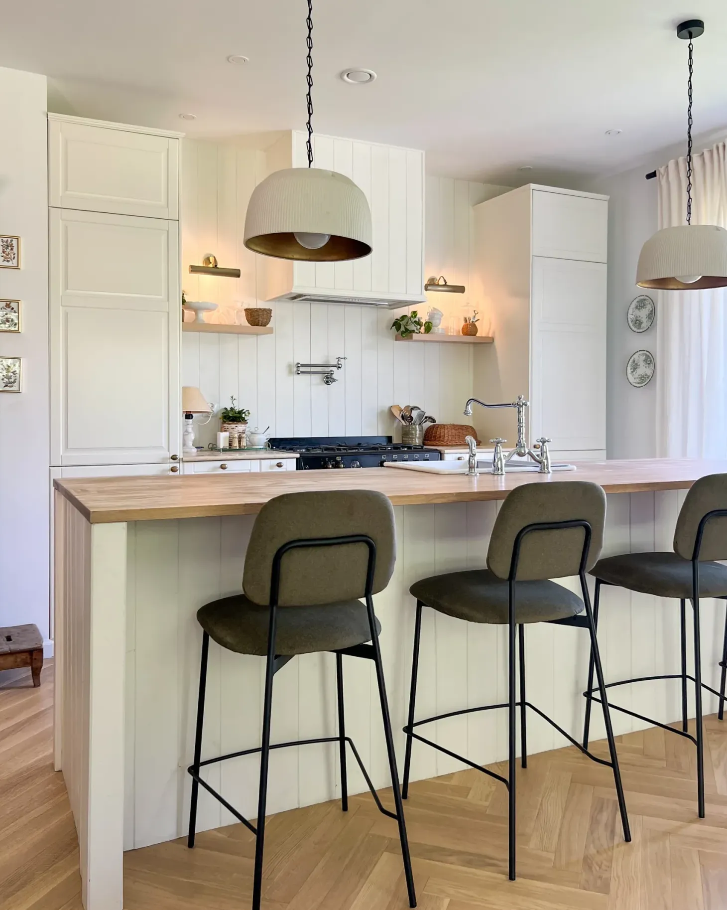 Sæt med 2 barstole DUETTE Velour Olivengrøn