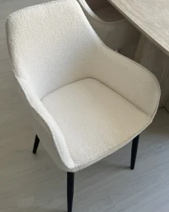 Sæt med 2 spisebordsstole ALDEN Boucle Hvid