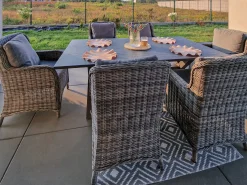 Sæt med 2 stole med puder CASCAIS PE-rattan Grå