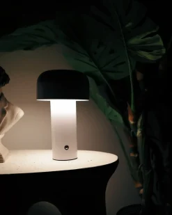Trådløs LED-bordlampe BESOS Med dæmpning Metal Hvid
