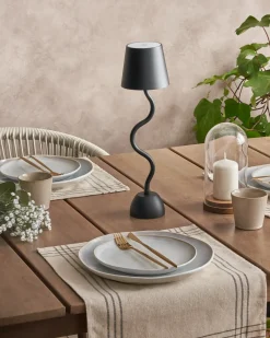 Trådløs LED-bordlampe VOUGA Med dæmpning Metal Sort