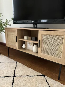 TV-bord PASCO Rattan Lysebrun