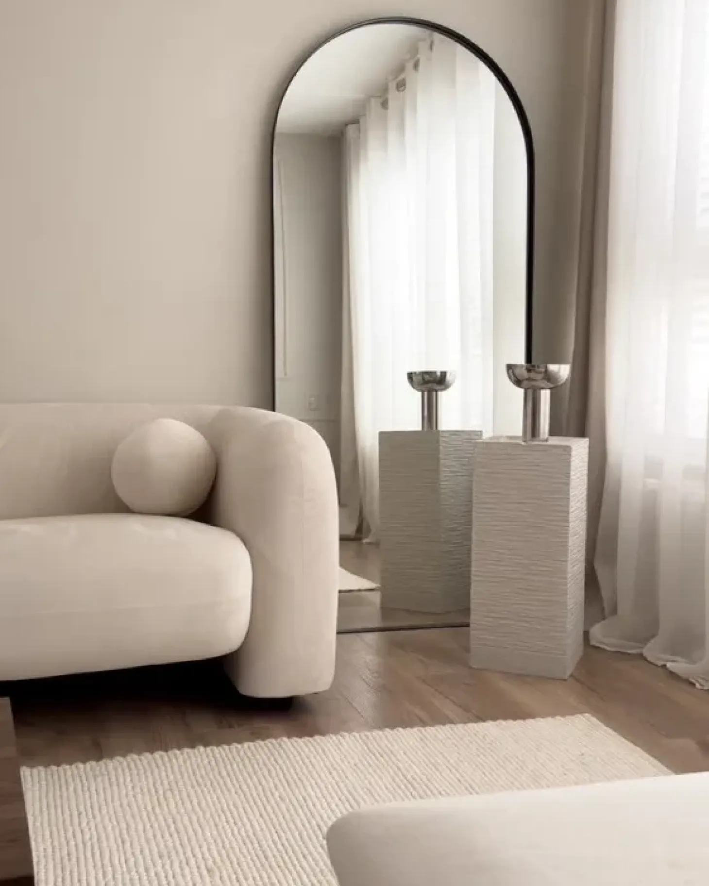 Urtepotte DION 40 cm Lys Beige