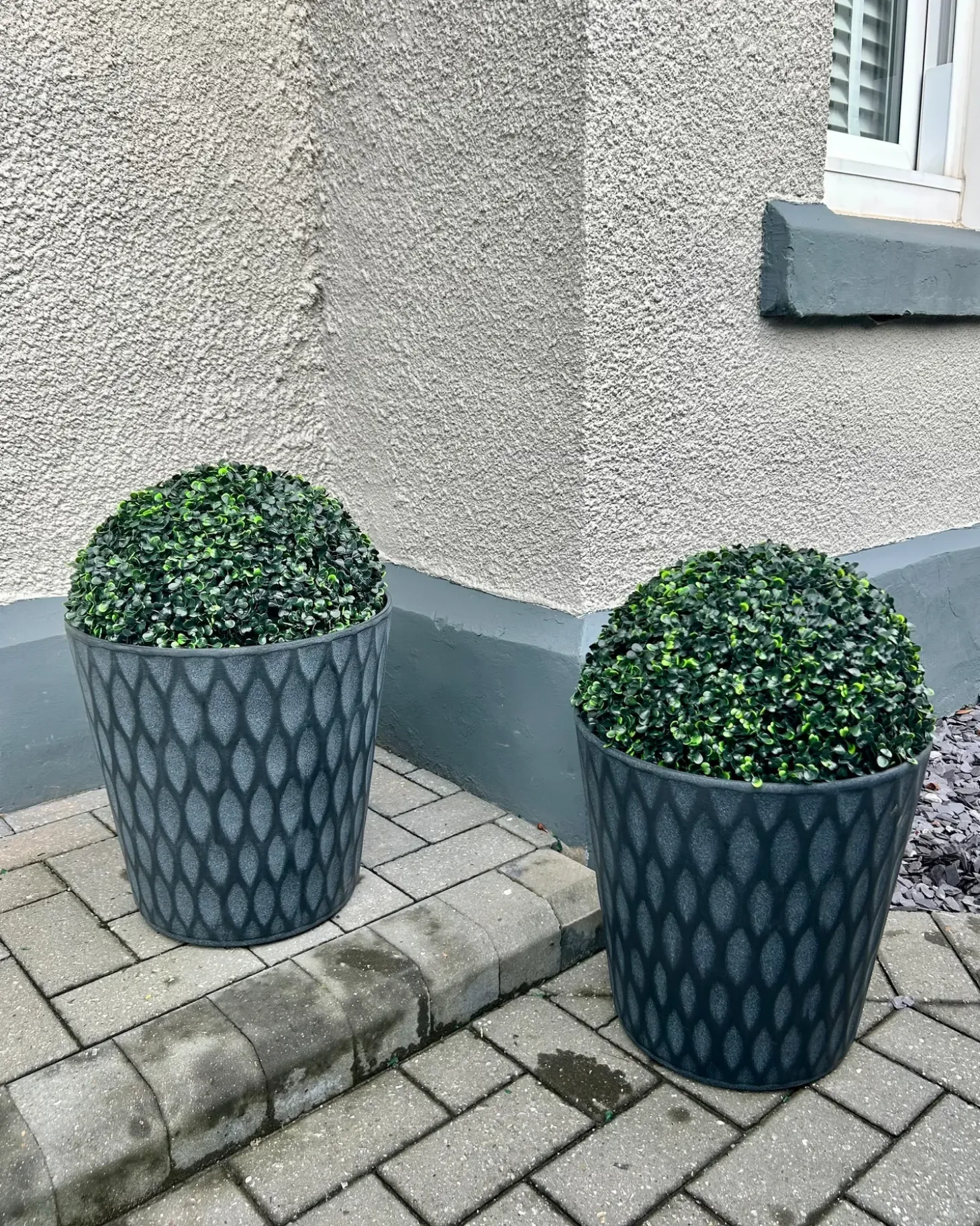 Urtepotte LAVRIO 36 cm Mørkegrå