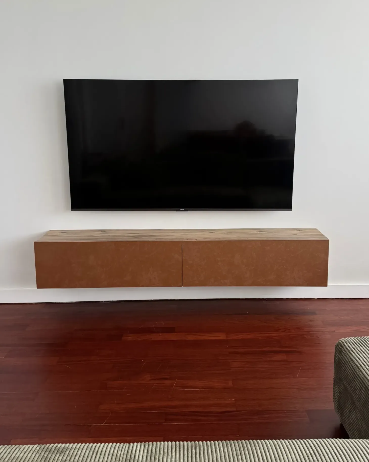 Vægmonteret tv-bord GLADSTONE Rød