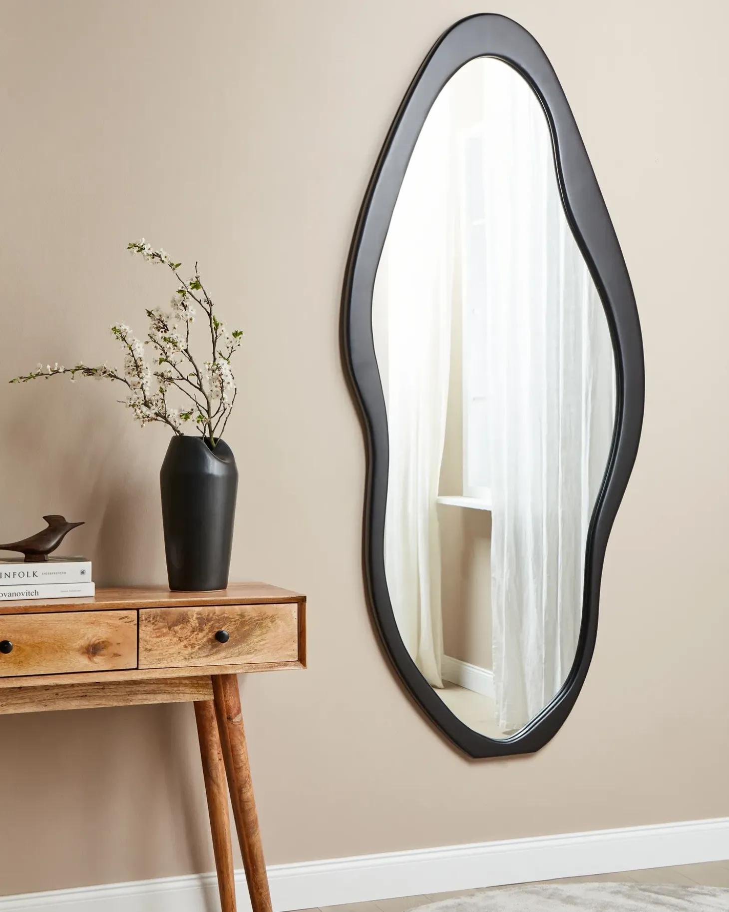 Vægspejl BLET 80 cm 180 cm Paulownia træ Sort