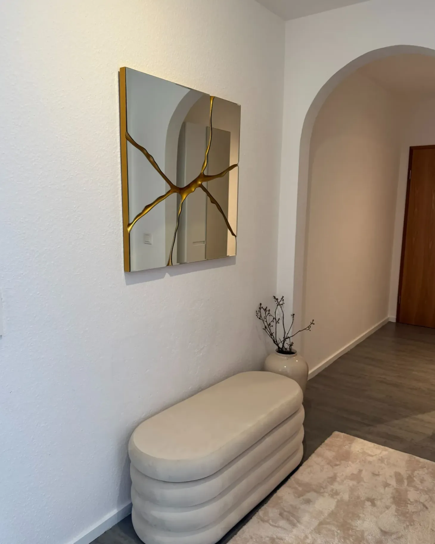 Vægspejl COOLE 80 cm 80 cm Guld