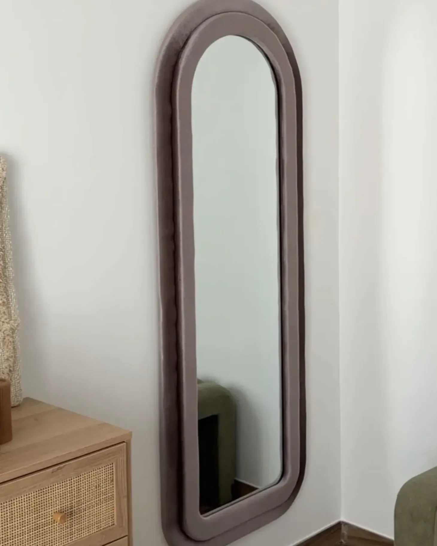 Vægspejl CULAN 60 cm 160 cm Velour Lyserød